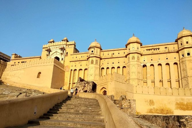 Private Full Day Tour of Jaipur With Guide - Knowledgeable Tour Guides