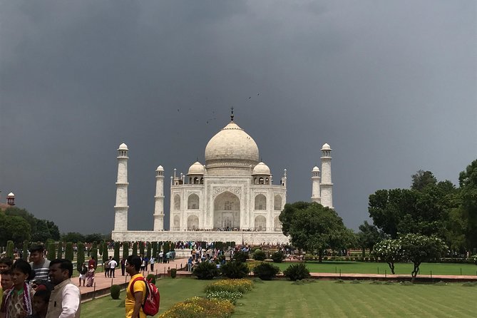 Taj Mahal and Agra Fort Private Tour: Delhi to Agra Transfer 2023 - New Delhi - Historical Marvels: Exploring the Taj Mahal and Agra Fort