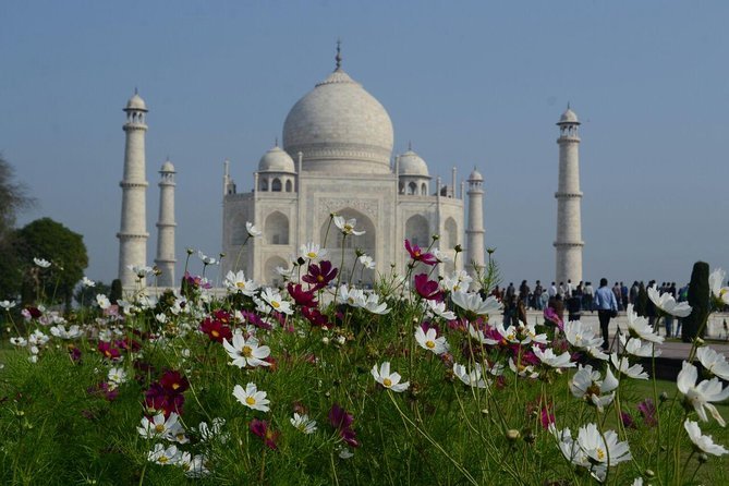 Delhi to Agra and Taj Mahal Private Day Trip by Express Train With Lunch