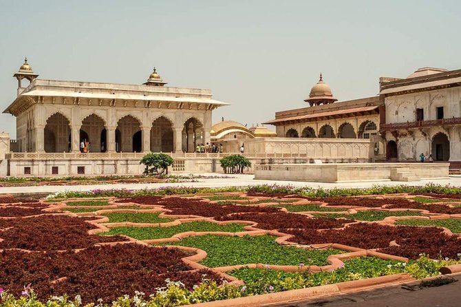 Private Agra Taj Mahal Same Day Tour By Car From Delhi – All Inclusive